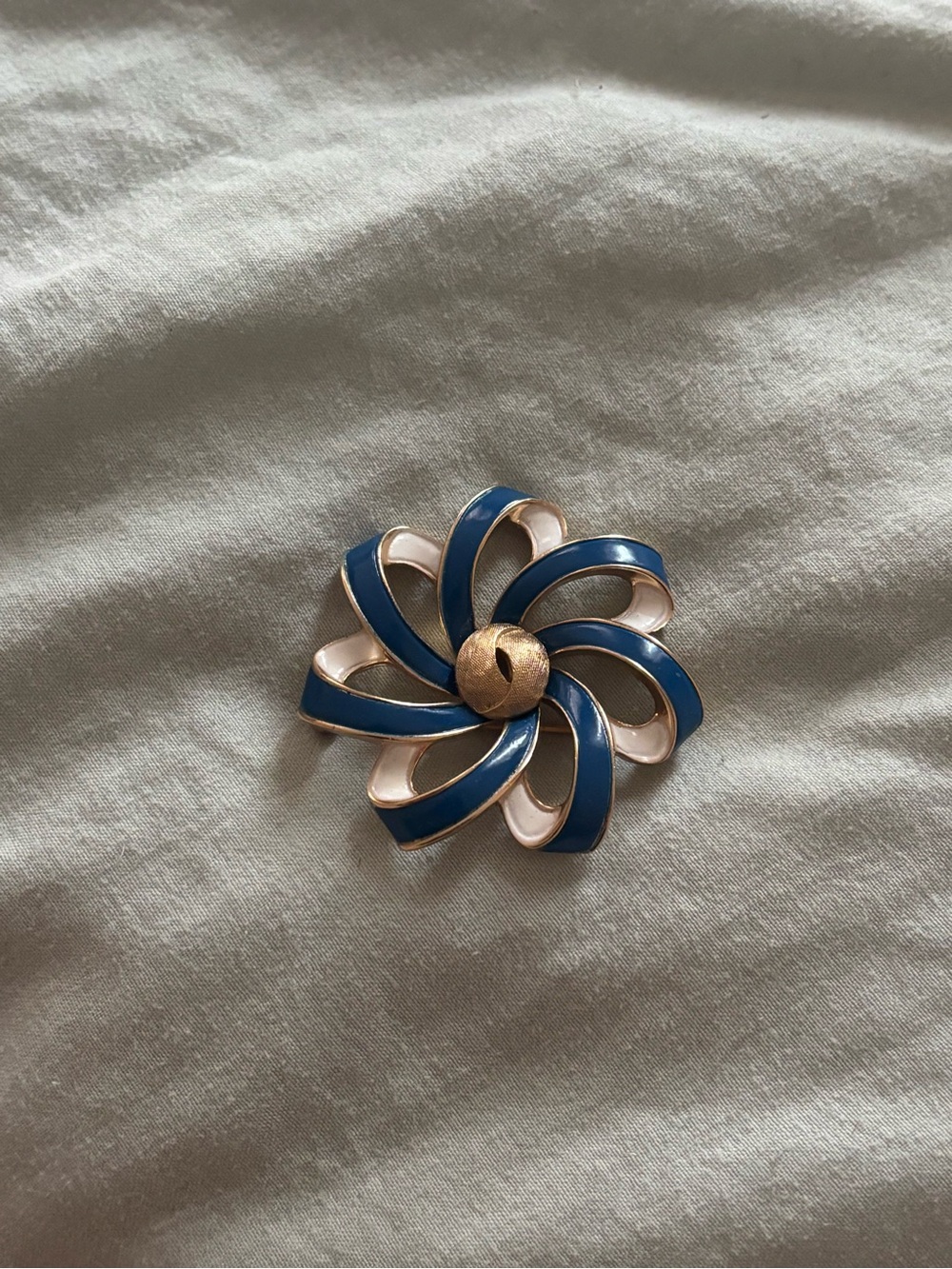 Vintage Trifari Blue and Gold Enamel Flower Swirl Brooch